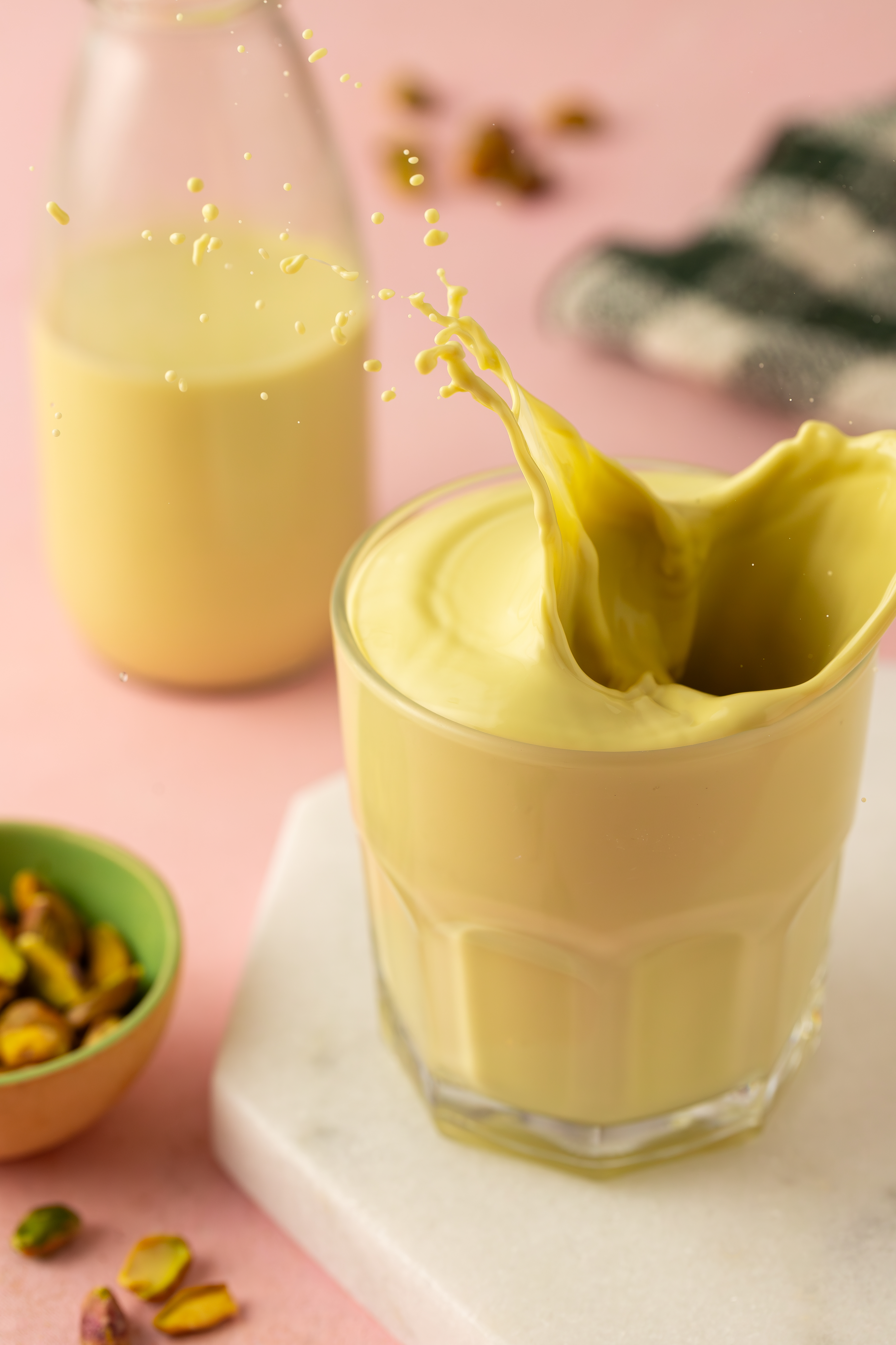 leite de pistache cremoso sem lactose sem glúten e vegano