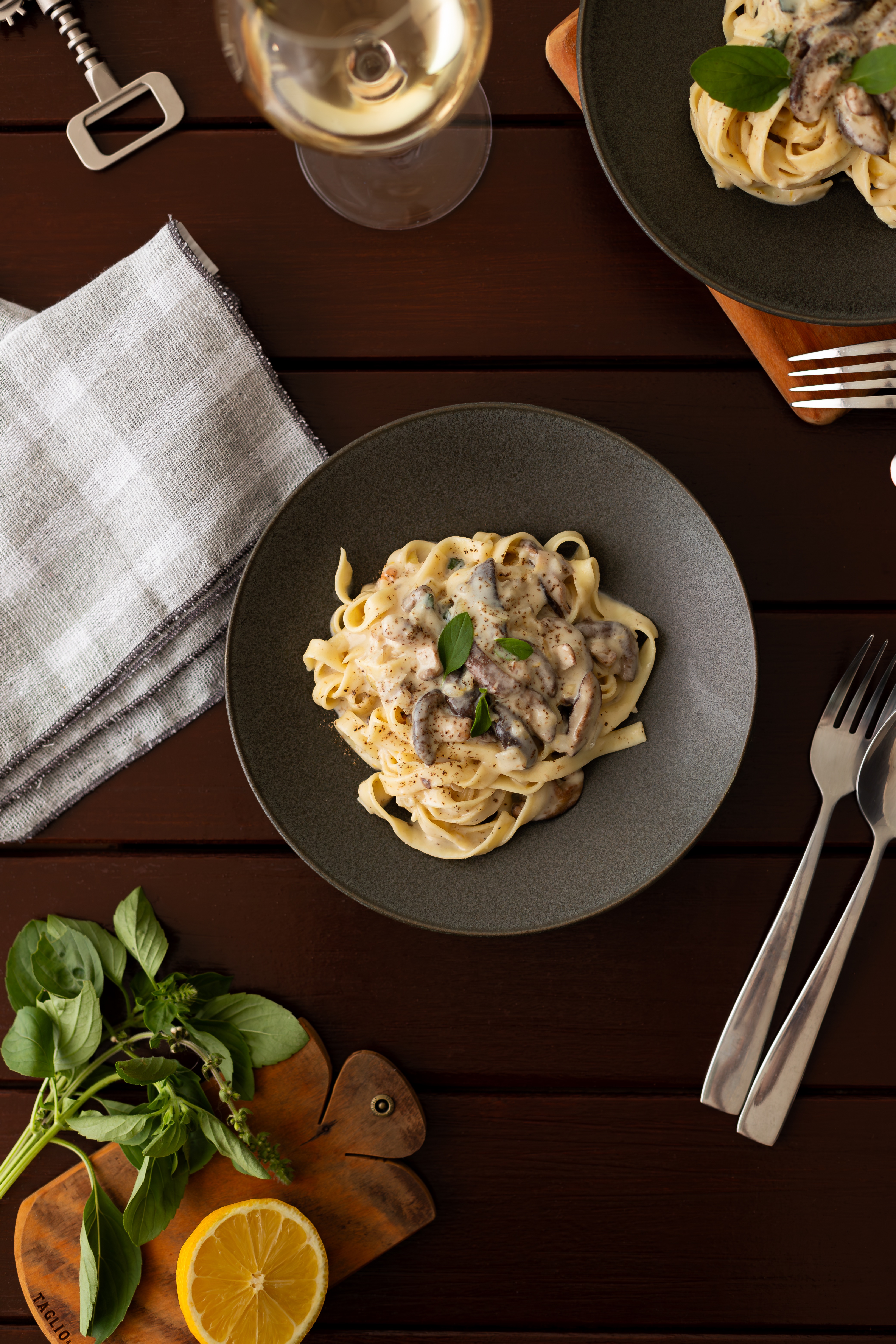 macarrão com cogumelos vegano