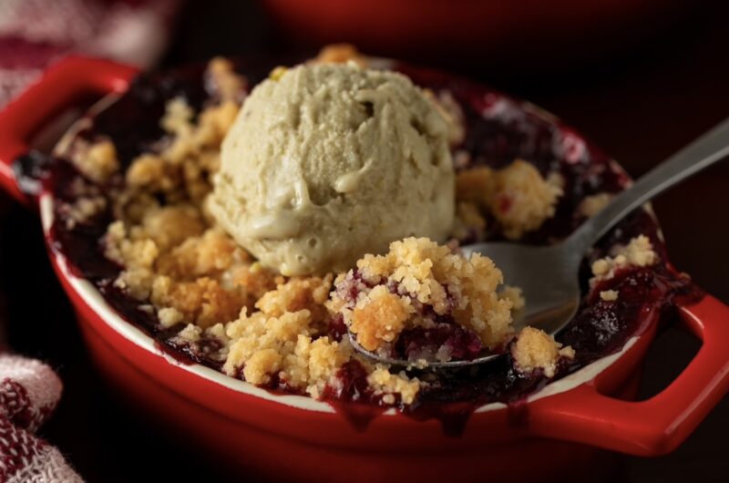 Crumble de Frutas Vermelhas Vegano