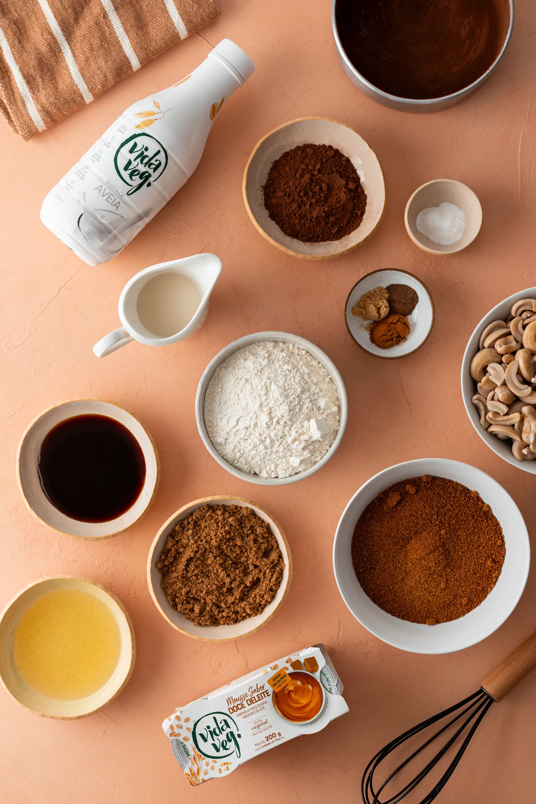 ingredientes do bolo pão de melado vegano