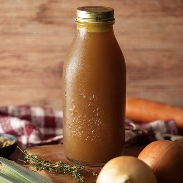 caldo de legumes caseiro